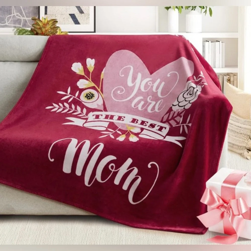 NWT Romrol Happy Mother’s Day Soft Throw Blanket with FREE GIFT for MOM